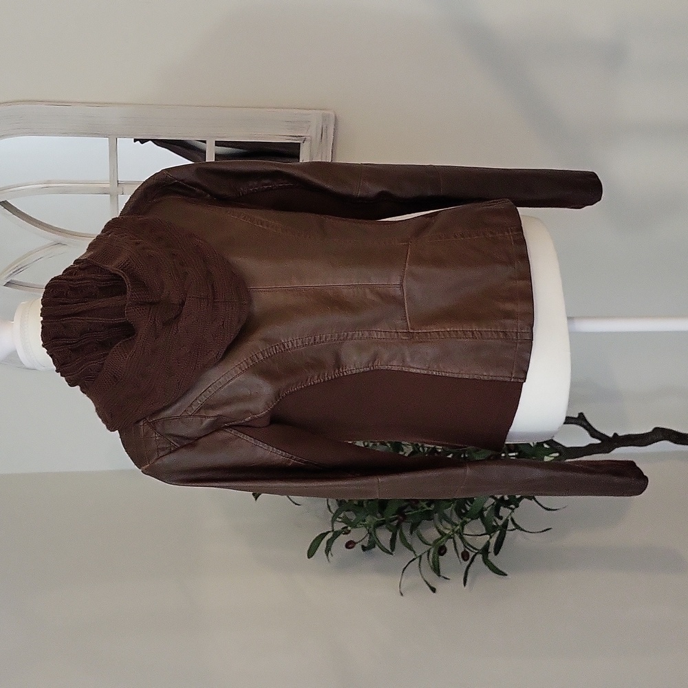 Brown jacket - Picture 8 of 8